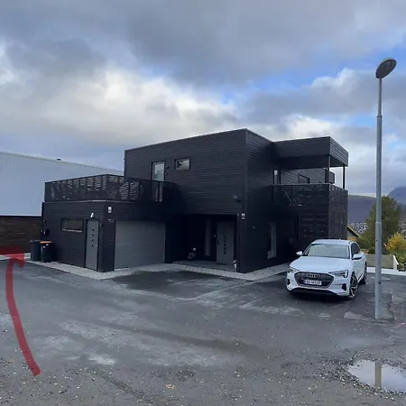 Arctic Escape Studio In Tromso Exterior photo